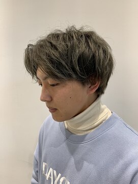 イワイナゴヤ(i i -IWAI NAGOYA-) 韓国メンズカット