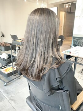 美容室 ツリー(Tree) ノンブローでおさまる大人スタイル『Tree hairsalon 』本厚木