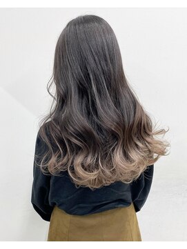 アライブ キチジョウジ(ALIVE Kichijoji) 【ALIVE吉祥寺】グラデーションホワイトベージュ