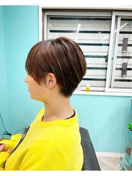 ホロー(Hollow) マッシュショート