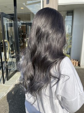 アース コアフュールボーテ 長岡店(EARTH coiffure beaute) ホワイトシルバーバレイヤージュ