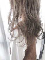 美髪＊こなれミディ＊ホワイトグレージュ【ZinaCENTRAL】
