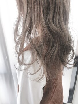 ジーナ セントラル銀座(Zina) 美髪*こなれミディ*ホワイトグレージュ【ZinaCENTRAL】