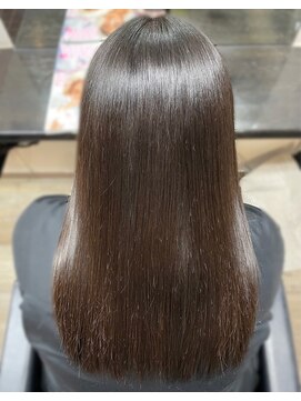 リブレ(Rebre) トリートメント成分たっぷりうるツヤ縮毛矯正☆☆