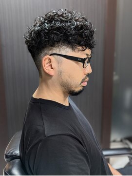 バーバーバー 都賀(BARBER-BAR) スペインカール