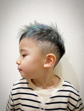 デザイニングヘアードゥ(designing hair Deux) キッズパンクスパイキーショート