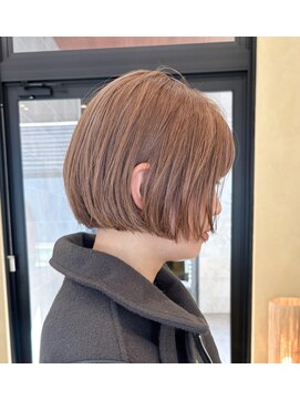 スニュウ(snuw) 切りっぱなしボブマロンベージュラベンダーミルクティ