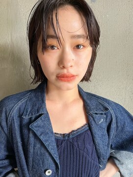 エイミー(amy.) ハッシュカット/パーマ/外ハネボブ/ワイドバング/オン眉