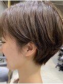 【KANA】人気オーダー・耳掛けショート