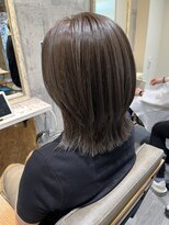 パダ(PADA)&nbsp;外はねボブ／グレージュ／ハイライト