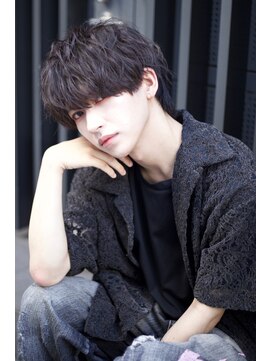 ヴェイン 渋谷(vain) 無造作髪型ショート渋谷パーマメンズ