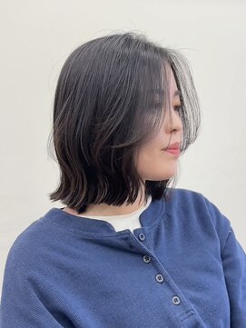 ミリ(mm) 崩れても可愛い!?簡単スタイリングなレイヤーボブ