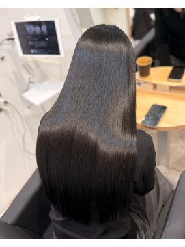 クゥオル(QOLU) 継続美［町田髪質改善/髪質改善/縮毛矯正/町田縮毛矯正］