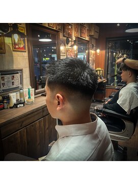 ジョイボックス 東三国店(JOYBOX) スキンフェードスタイル