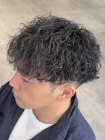 オーバル ジングウマエ(OVARL jingumae) 縦落ちツイストスパイラルパーマラウンドマッシュ