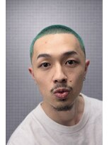 ワンワンオー バーバーショップ 長浜店(@110 BARBER SHOP) グリーン・バズカットで魅せる、ストリート・ミニマリズム