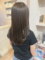 キャアリー(Caary)&nbsp;福山美容室caary顔周りレイヤー韓国風髪質改善透明感20代10代