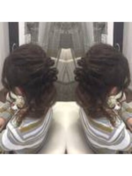 アフ(ahu) パーティーヘアセット