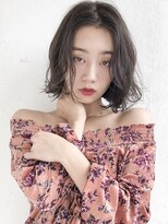 ルティア(Lutia)&nbsp;抜け感たっぷりグレージュ