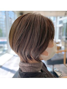 アピューズ ヘアー 梅田(Apiuz Hair) Apiuz Hair　くすみベージュの丸みショート