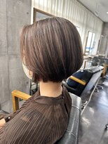 トゥーミー(to mee) 大人気くびれショート♪【小松】