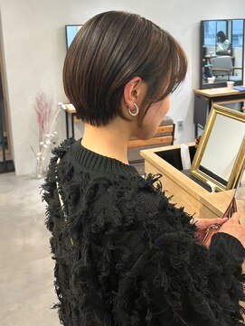 ミュラ(mulah) 大人かわいい耳かけショートボブ＊透明感カラーアッシュブラウン