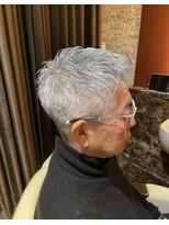 ヘアモード キクチ 銀座店&nbsp;銀座　理容室　メンズカット　アイロンパーマ　40代　50代