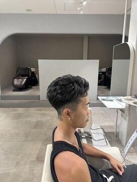 ワークスヘアー(WORKS HAIR) ショートアップバング