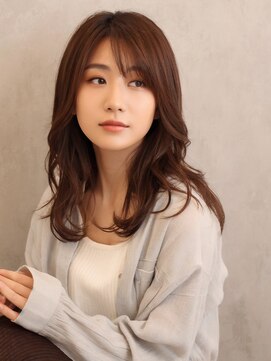 エルブロッサム 北上尾店(L-Blossom) 大人可愛い艶カラーカーキベージュブラウン