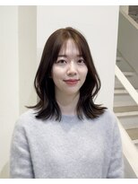 ビュー トウキョウ(VIEW TOKYO) 顔周りカット レイヤーカット ミディアムレイヤー簡単ヘアセット