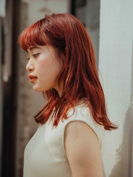 アマリス(Amaris) 秋っぽいガーリーオレンジ20代/30代/40代/庭瀬