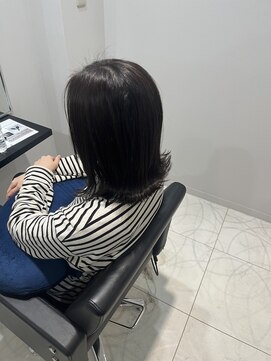 イルミ(iLUMi) iLUMi × 外ハネスタイル