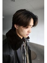 ミューズ バイ ケンジ(MUSE by KENJE)&nbsp;センターパート／ニュアンスパーマ／平塚美容室