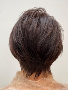 アングル(angle)の写真/ボリュームアップカット＆豊髪パックで、魅力的なスタイルに大変身！あなたの髪のお悩みを解決します♪
