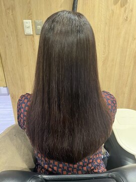 カミケンパセオ(kamiken.paseo) 暑さに負けない艶々ストレート【カミケンパセオ】