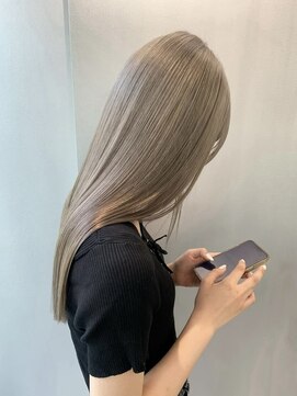 ペレ 梅田(PELE) ミディアムヘア/暗めカラー/グランマッシュ/梅田