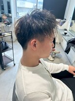 メンズサロン キング 枚方店(Men’s salon K!ng)&nbsp;ホワイトメッシュ/ツイスト/ツイスパ/パーマ/メンズ/眉毛