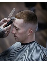 グラディ(GLADY) 【コーンロウ/ブレイズ/ドレッド/アフロパーマ/ソフトアフロ】