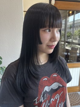 イロプラスソイ(iro + soi)の写真/流行りのレイヤーカットで立体感と動きのあるヘアに。自分史上最高の似合わせStyleをご提供＊