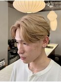 メンズハイトーン韓国風Y2K刈り上げフェザーパーマツーブロック