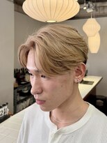 ヒュー 広島(HEW)&nbsp;メンズハイトーン韓国風Y2K刈り上げフェザーパーマツーブロック