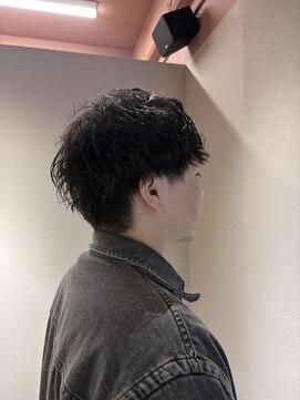 ロンドウェグ(RONND weg) メンズパーマ