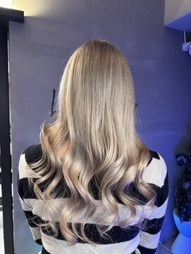 ラニシス ヘアー(Lanisis Hair) ハイトーンロング！
