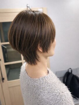カミエ(kamie) ツヤ感溢れるブラウンボブ×トリートメント仕上げ
