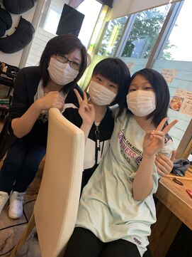 インプレス ちとせモール店(impres) 仲良しカット((o(^∇^)o))