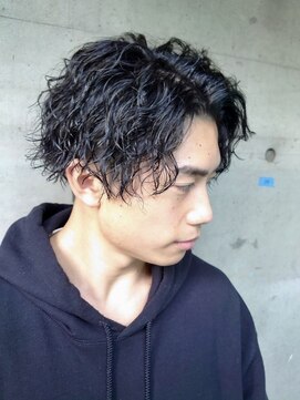 ヒート トウキョウ 目黒店(HEAT TOKYO) ツイスパセンターパートマッシュ波巻きダウンパーマメンズ目黒