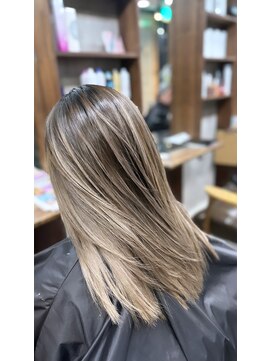 ラフ(LAFF) #ショコラアッシュ#ヘルシースタイル#ふんわりカール