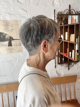 ロジエ(ROSIER) ネープレスショートレイヤー