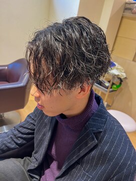 ティーワン 神埼店(T-one) ▼メンズカットメンズパーマツーブロックスパイラルパーマ
