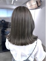 リン モアナバイヘッドライト 武蔵小杉2号店(lynn Moana by HEADLIGHT)&nbsp;Moana【武蔵小杉】#グレージュ#切りっぱなし#ハイライト